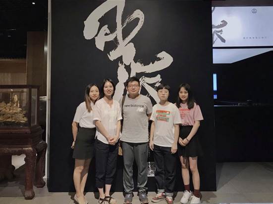 说明:沉香文化 嘉瑜 洁仪 伟诗