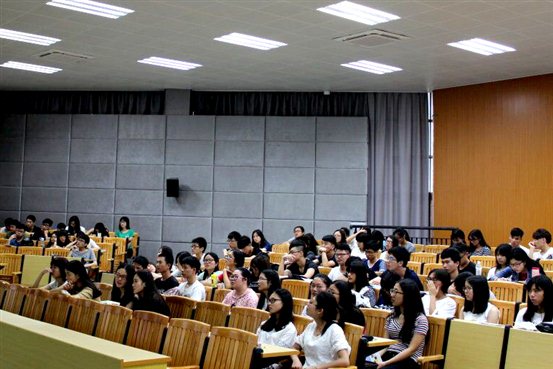 D:\大学\自律会\企业专家讲座\2016.5.3\QQ图片20160503185744.jpgQQ图片20160503185744